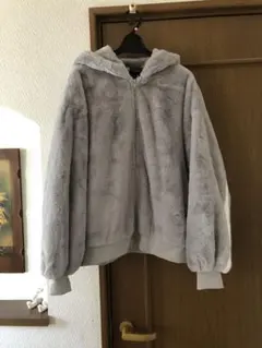 ※※専用※※ sureve フード付きグレー ボアジャケット