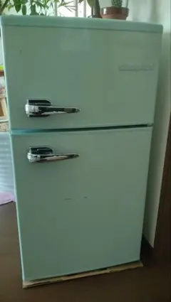 アメリカンレトロ冷蔵庫 ミントグリーン PRR-082D-LG 81L 2023 - メルカリ