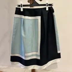TO BE CHIC トゥービーシック　フレアスカート 40のサムネイル