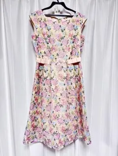 RoseTiara ローズティアラジュエル オーガンジーフラワー刺繍ワンピース