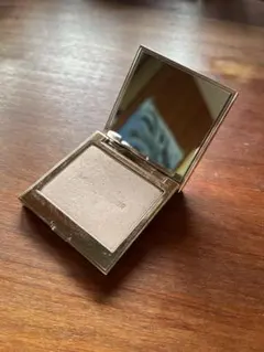 LAURA MERCIER ローズグロウ イルミネーター フェイスカラーのサムネイル