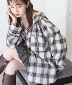 チェックBIGフードシャツ