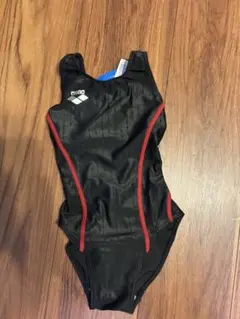 へな様　アリーナ　水着 新品　未使用　fina
