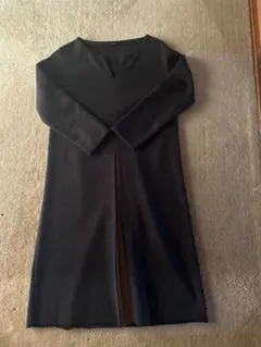 ビームス購入　濃グレーのニットワンピース