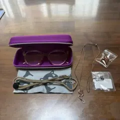 Zoffクリアピンク メガネ&Ilioris メガネホルダー