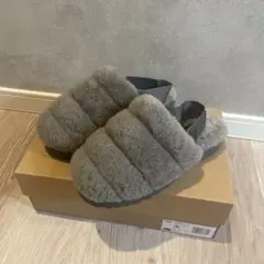 ⭐︎UGG グレー サンダル スリッパ⭐︎ 2026年最新】ugg サンダル グレーの人気アイテム - メルカリ