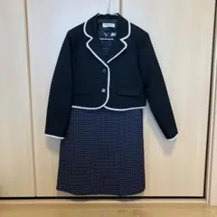 黒と白のドット柄ジャケットとドレスセット