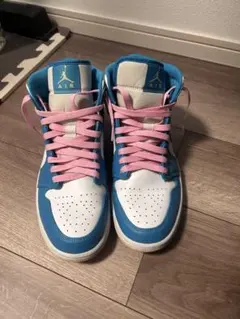 Item thumbnail for item 8553b16b-a051-46f5-98fd-fa3b406b3b72