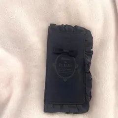 Maison de FLEUR iPhone 11proネイビー手帳型ケース