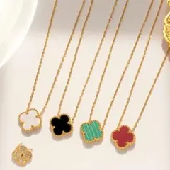 【新品】小ぶりな四つ葉のクローバーネックレス
