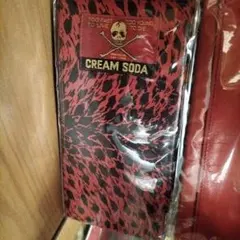 クリームソーダ 長財布