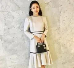 2025年最新】石原さとみ着用ワンピースの人気アイテム - メルカリ