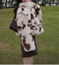 GRL 襟2way カウ柄ファーダブルジップショート丈ブルゾン　dpk474