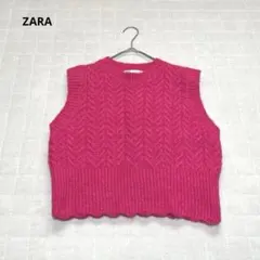 【ザラ】ふわふわニットベスト　ピンク　裾スカラップ　派手　大人可愛い　M