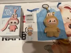 POP MART PIN FOR LOVE ラブブ S イニシャル ミニラブブ