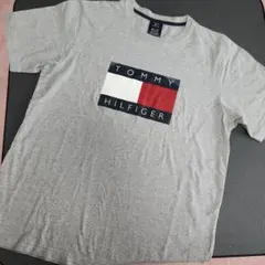 トミーヒルフィガー Tシャツ