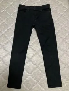 UNIQLO レディース　スキニーパンツ　黒　71