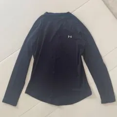 アンダーアーマー　黒　レディース