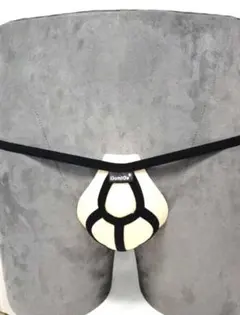 【新品】GストリングブラックM リングホール Tバックパンツ エアリー下着