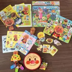 アンパンマン　まとめ売り　やわらかパズル　音のなるおもちゃ　シール　マグネット他