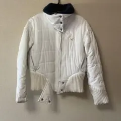 PUMA プーマ　アウター　ダウン　ホワイト　Mサイズ