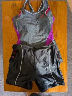 れいれいさま専用　スポーツ用水着セット グレーと紫