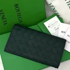 未使用に近い】 ボッテガヴェネタ カセット 長財布 黒×緑 - メルカリ