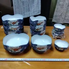 陶器お皿？ 小鉢？ 各サイズ4こ 自宅で 昭和に使用してました