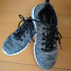 スケッチャーズ トレーニングシューズ ブラック 24.5cm