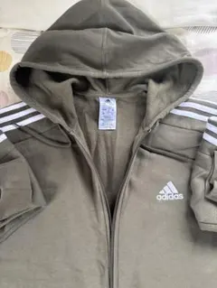 【アディダス　パーカー　２つセット】
