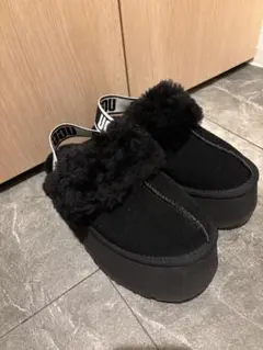 【厚底×極美品】UGG FUNKETTE／23cm UGG アグ プラットフォーム サンダル FUNKETTE 1113474