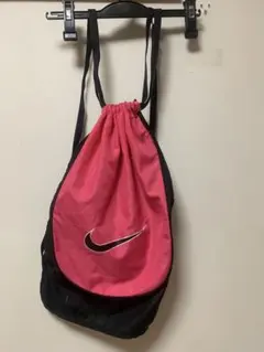 Nike ドローストリングバッグ ピンク/ブラック