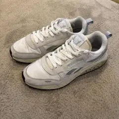 Reebok スニーカー ホワイトランニングメンズ28.5サイズ美品