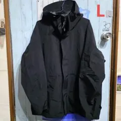 ユニクロU ブロックテックユーティリティパーカ ブラック l