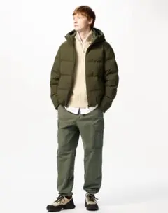UNIQLO オリーブ カーゴパンツ Mサイズ