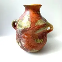 陶器製持ち手付き花瓶