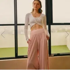 Easyoga オンバケーションワイドパンツ ピンクS