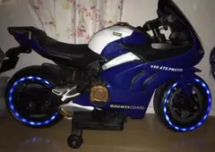 電動バイク　ミニバイク 電動車 乗用玩具・三輪車
