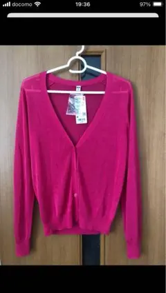 UNIQLO ピンク Vネック 長袖カーディガン