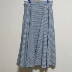 UNIQLO フレアスカート