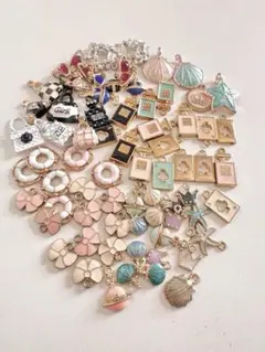 c*＊様 アクセサリーパーツ