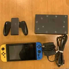 Nintendo Switch フォートナイト本体　保護フィルム付き