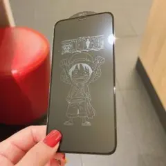 浮き出るガラスフィルム iPhone15plus.promaxアニメワンピース