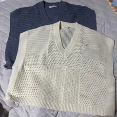 メッシュ編みニットベスト 2色セット⭐︎2ヶ所ほつれあり