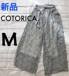 COTORICA.(コトリカ)小花柄 プリーツ　ワイドパンツ　Mのサムネイル