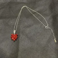 赤いクリスタル花デザインネックレス