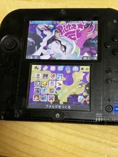 2ds本体 ソフトあり タッチペンなし 充電器付き