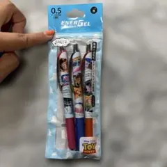 ディズニーストアトイストーリーボールペン黒　0.5mmゲルインキボールペンセット