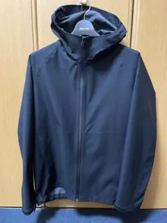 UNIQLO メンズブロックテックパーカー