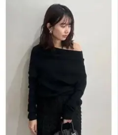 Mila Owen ドレープデザインオフショルニットTOPS ブラック サイズ0